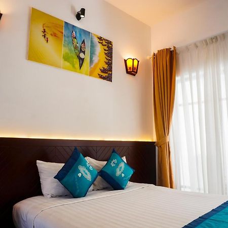 Ravenala Muine Resort Phan Thiet Exteriör bild
