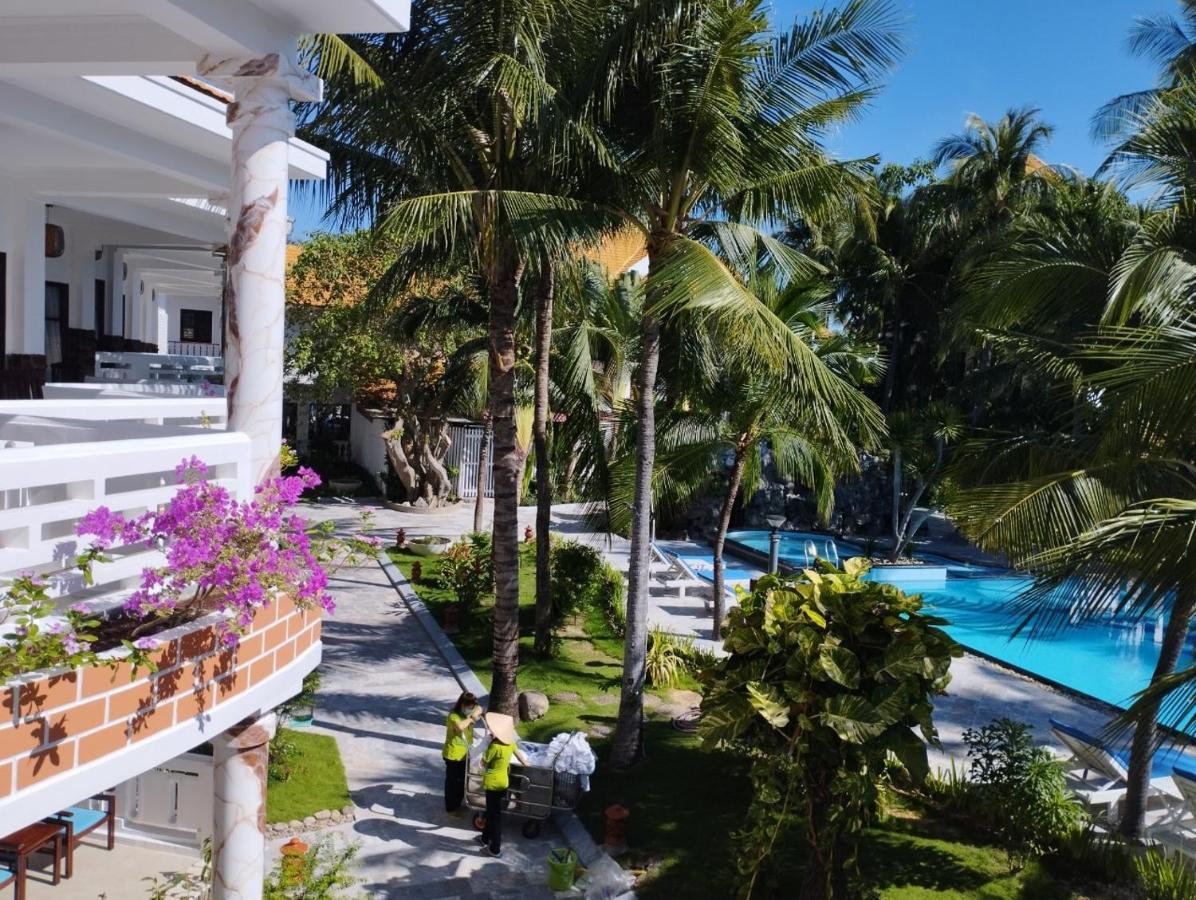 Ravenala Muine Resort Phan Thiet Exteriör bild