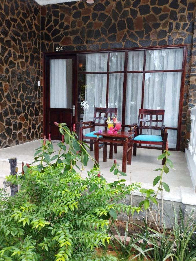 Ravenala Muine Resort Phan Thiet Exteriör bild