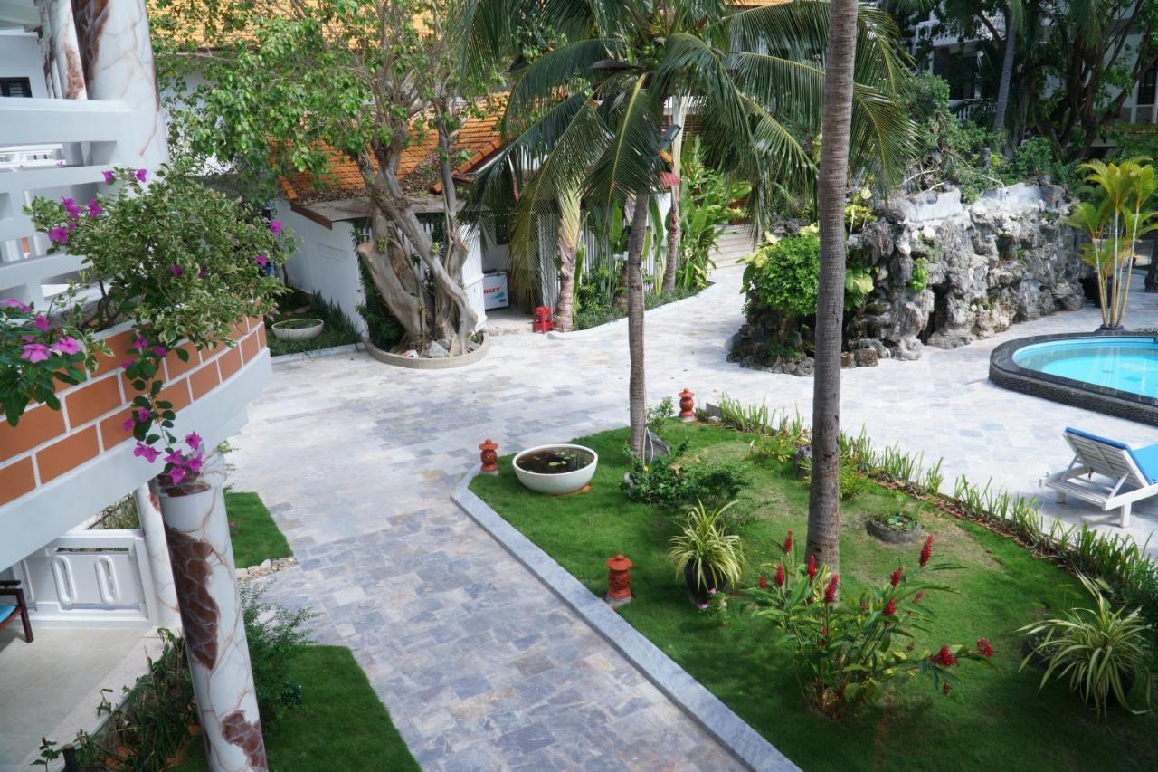 Ravenala Muine Resort Phan Thiet Exteriör bild