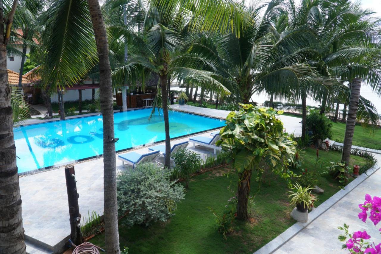 Ravenala Muine Resort Phan Thiet Exteriör bild