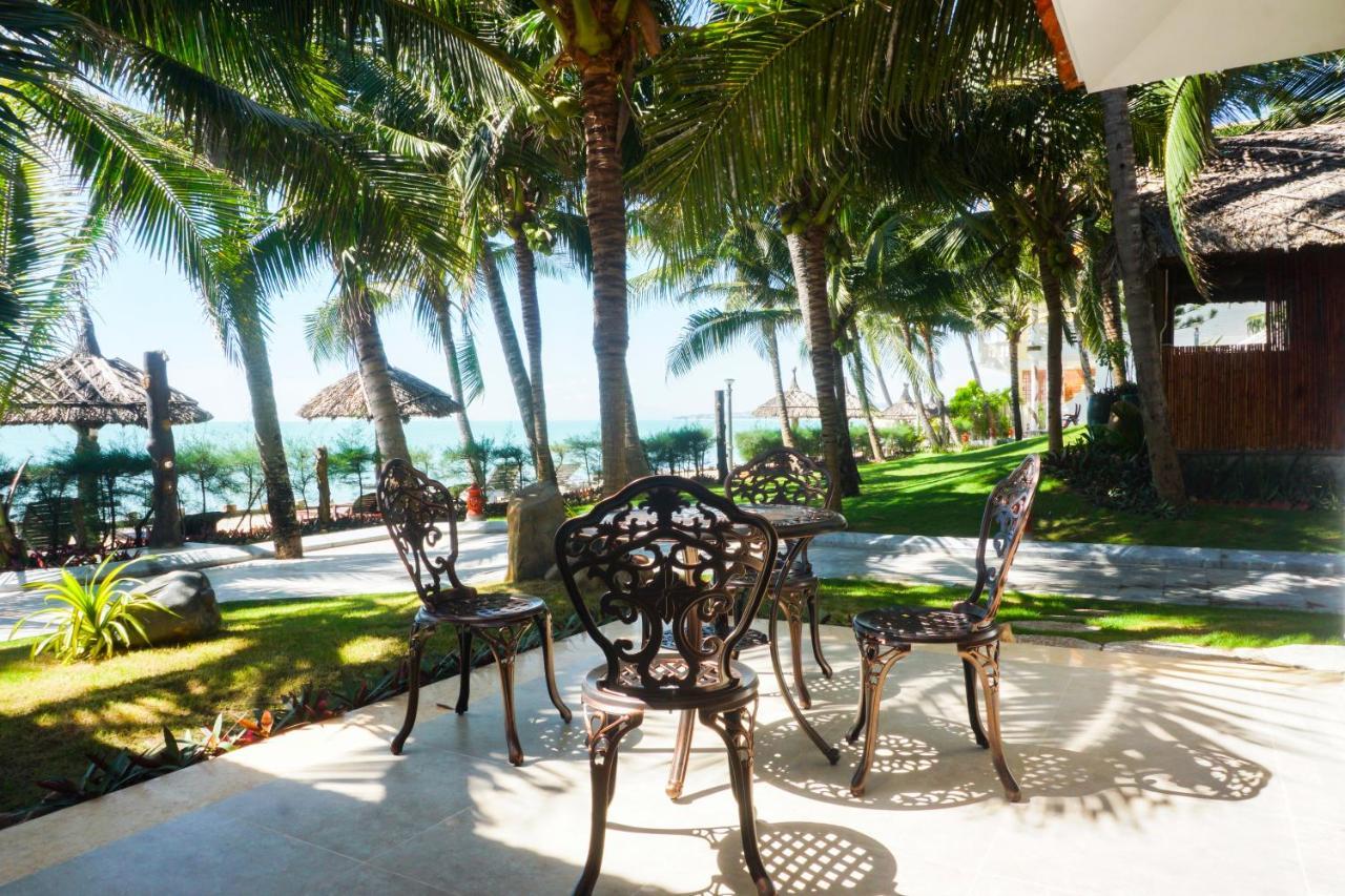 Ravenala Muine Resort Phan Thiet Exteriör bild